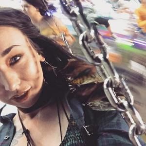 Meet your Posher, Jeannie